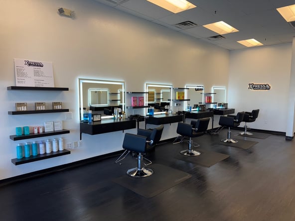 Build Your Clientele in a Modern Hair Salon(Unisex) – Booths Available