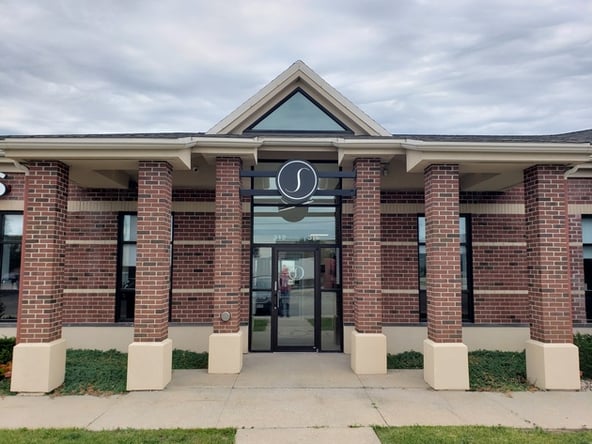 Sola Salon Studios in Menasha, WI – Salon Suite for Rent