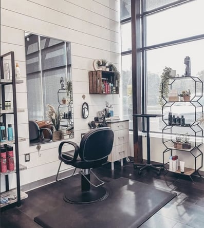 Sola Salon Studios in South Fayette, PA – Salon Suite for Rent