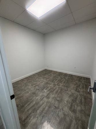 Private Suite Rentals in the Heart of North Miami Starting at $250 Per Week!
