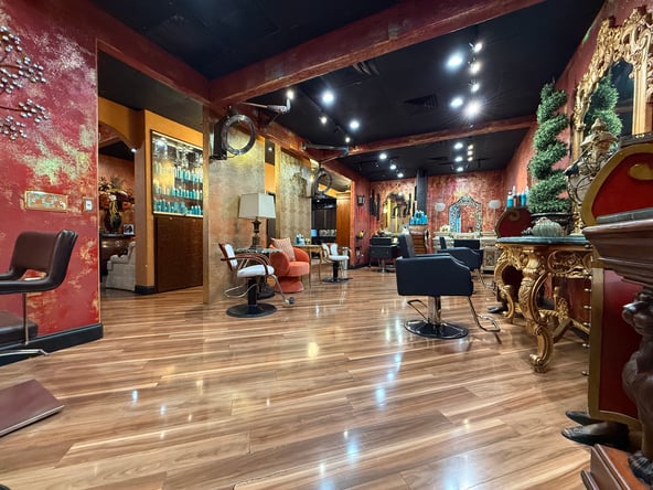 Luxury Booth Rental in Lady Lake: Grow Your Clientele at The Velvet Collective