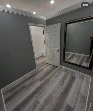 Salon Suit Rental