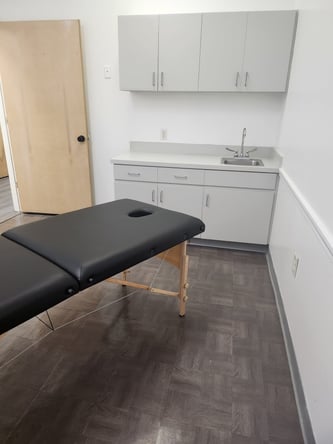 Premium Clinical & Office Suites For Lease: Ideal for Medical Aestheticians & Health Professionals