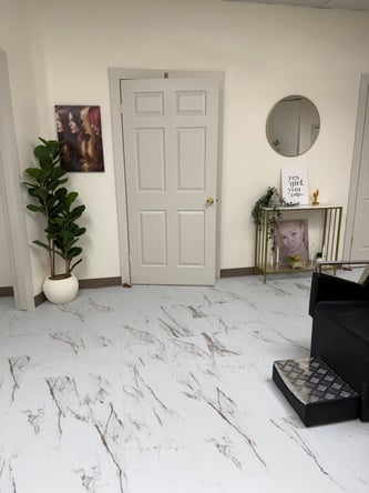 Private hair salon suites for rent