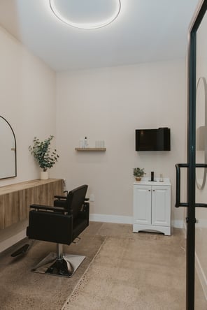Daze Salon Suites (Private suites)