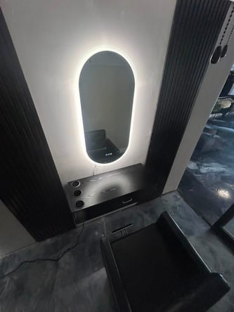 Melrose Ave Luxury Salon Suites | $200/Week Intro Offer