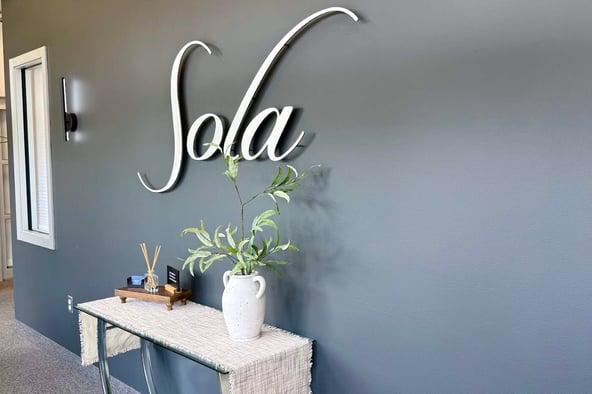 Sola Salon Studios in Strongsville, OH – Salon Suite for Rent