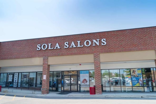 Sola Salon Studios in Bloomingdale, IL – Salon Suite for Rent