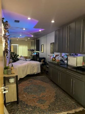 Salon Suite Available