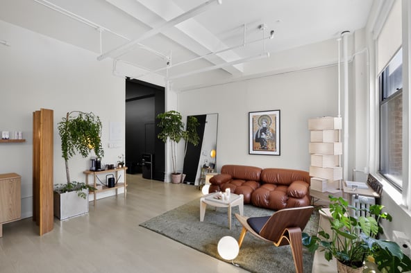 Luxury Private Loft Studio in Chelsea | Design-Led Space for Elite Beauty & Creative Professionals