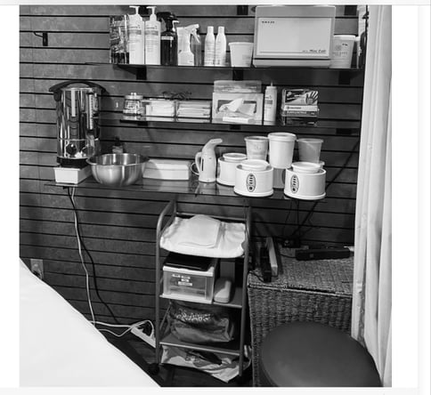 PRIVATE ROOM or SEMI PRIVATE HAIRSTATIONS Hairstylist, aestheticians, Lash technician, massage tech