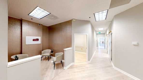 Salon Suites Co-Working Space! Daily or monthly rental.