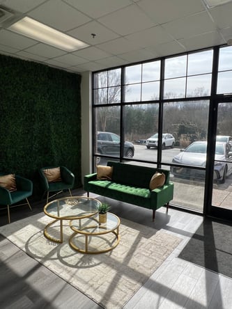 Salon Suite for Daily Use