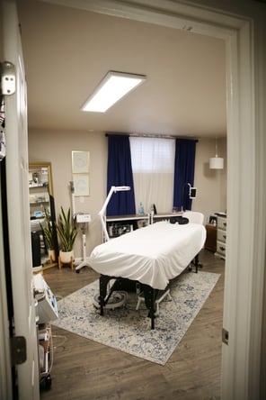 Private Salon Suite available in Mobile AL