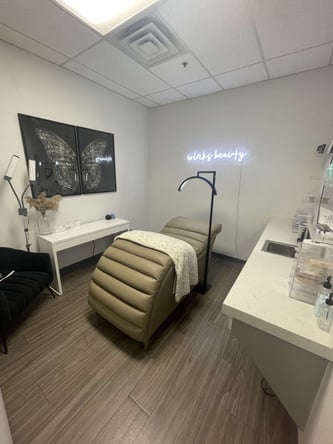 Beautiful Private Suites For Rent – Hairstylist, Lash Artist, Aesthetician Space Available