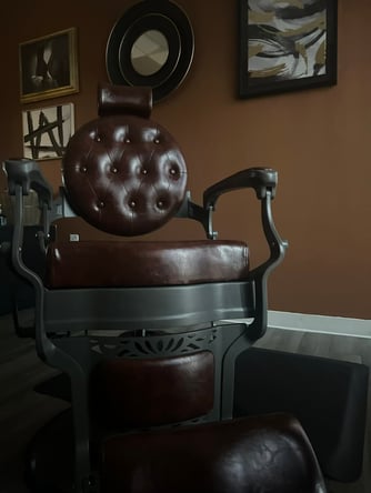Luxury Barber/Hairstylist Suite – Preston Hollow, Dallas – Ready to Work!
