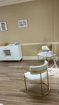 Salon Suites in Roswell Ga