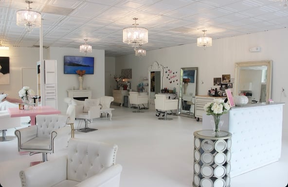 Beautiful booth rental salon in Eldersburg Maryland!