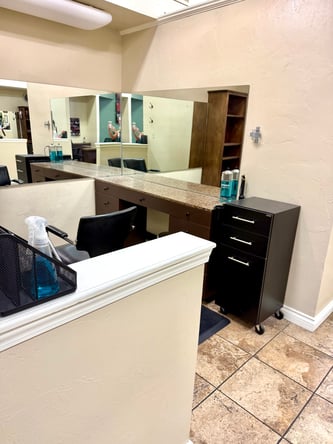 Booth Rent Available in Downtown Edmond