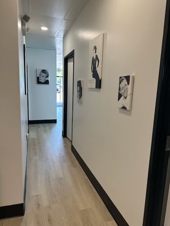 Available suite for rent Hairdresser, Massage or Nail Busy Medical Spa – Highlands Ranch/Littleton