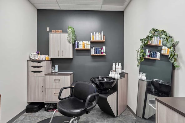 Sola Salon Studios in Kennesaw, GA – Salon Suite for Rent