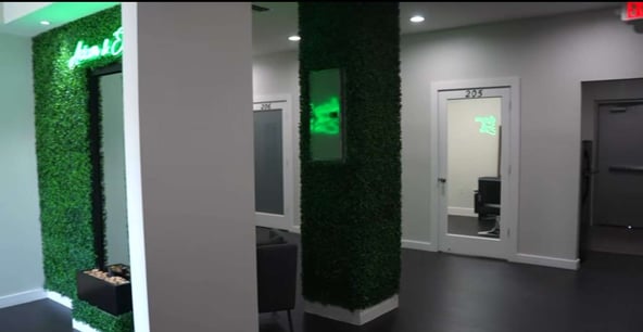Private, Luxury Beauty Suites Available For Rent – Daily Rates Available