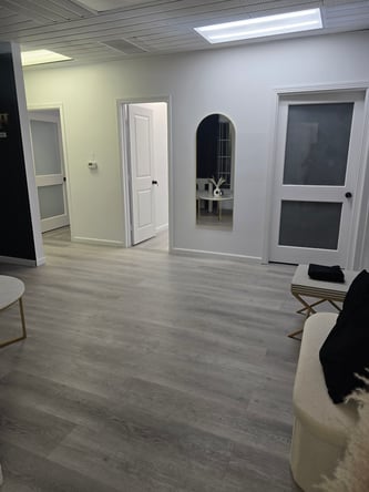 Beauty suites for rent