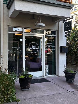 Salon Suite in Downtown Oakland