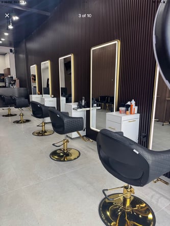 Luxurious New Salon in Dania on Federal Hwy
