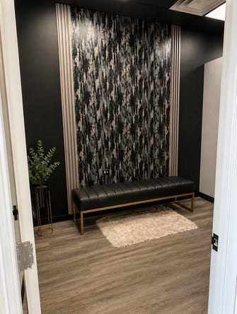 Affordable Private Salon Suite