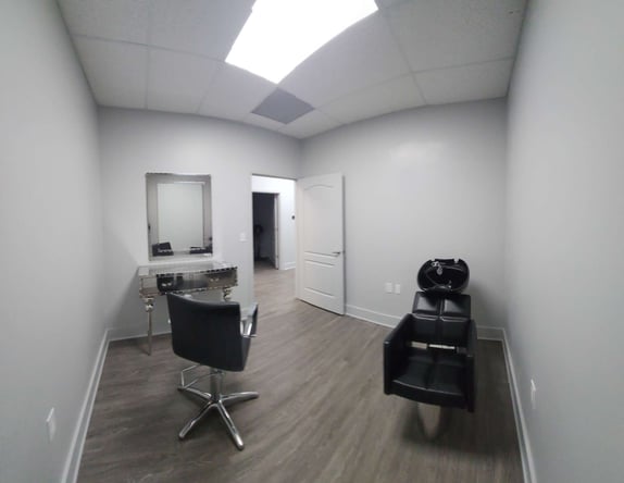 Be you be your own boss at Vivid Salon Suites!!