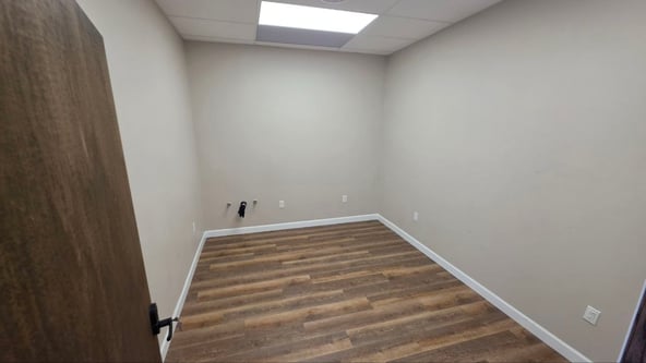 Private Salon Suites | First Month Free + No Security Deposit