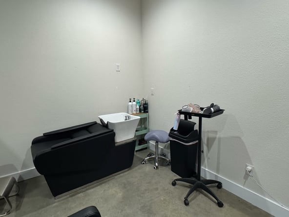 New 2-Chair Suite | Busy Royse City / Rockwall Shop | Keep 100% of Earnings