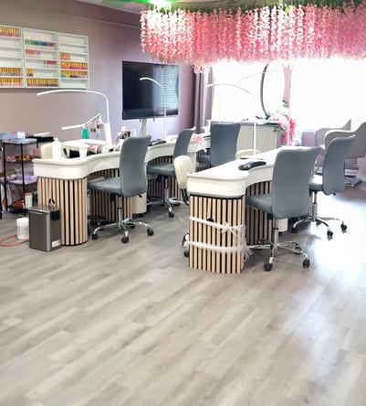 $200/week | Supplies Provided | Prime DMV Location