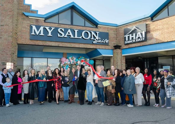 MY SALON Suite in Independence Plaza Selden, NY – Salon Suite for Rent