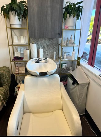 Salon’s By JC Studio to share Huntington Beach
