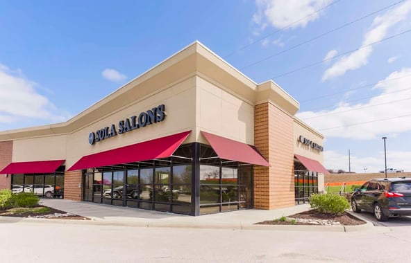 Sola Salon Studios in Lees Summit, MO – Salon Suite for Rent