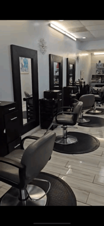 Available now, lovely Salon Stations in Lawrenceville, GA. Come and experience business better w/ us