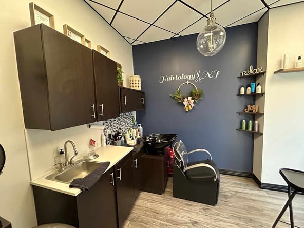 MY SALON Suite in Ave Lyndhurst, NJ – Salon Suite for Rent