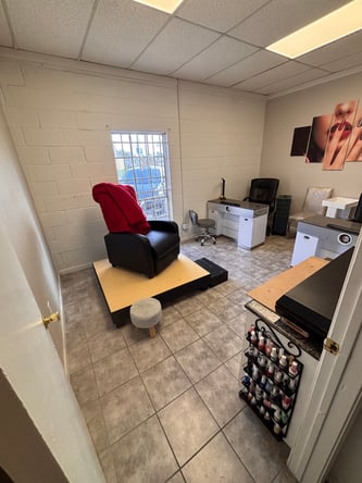 Salon Suite 10 mins from Downtown Houston