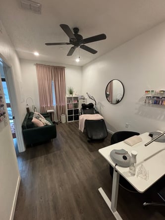 Lakeland Beauty Studio Suite