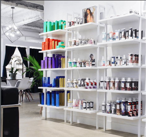Luxury Chair Rental in River North, Chicago – 24/7 Access