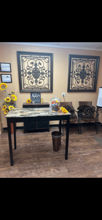 Shared Salon Suite in Renton — Your Own Station, Great Location!