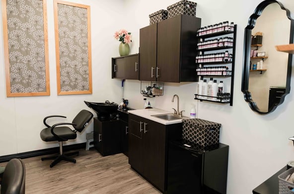 MY SALON Suite in Mile Rd. Livonia, MI – Salon Suite for Rent