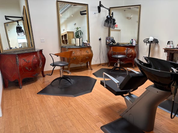 Bright Styling Chair for Rent in Westmont — Natural Light & High Ceilings!