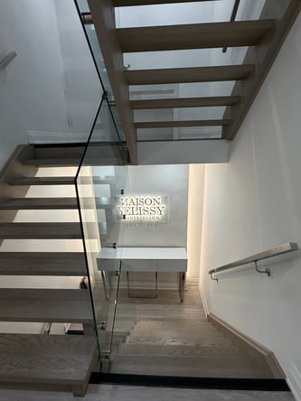 PRIVATE LOWER-LEVEL COMMERCIAL SPACE FOR LEASE – YORKVILLE