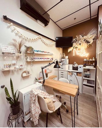 New Salon Suite Rental with Amenities in Georgetown, TX! Starting as low as $255/week