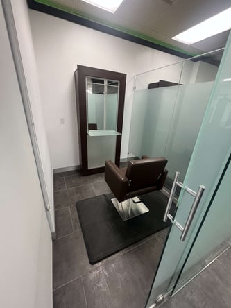 Newly reopened hair and nail salon with booths available for rent