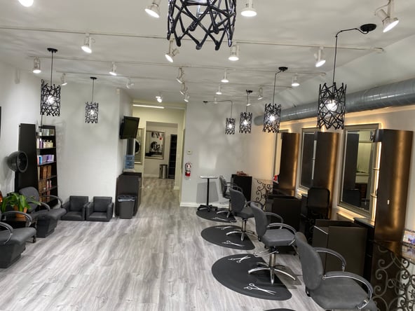 Booth and Room Available for rent!