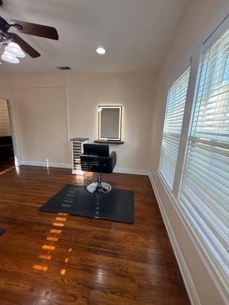 Shared Salon Suite- Booth Rental